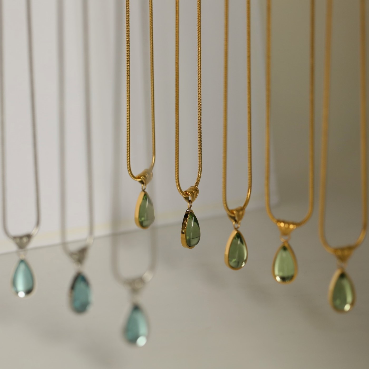 Titanium Steel High Color Retention Minimalistic Water Drops Necklace